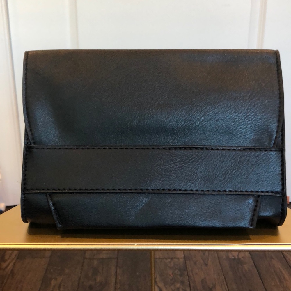 NWOT black clutch